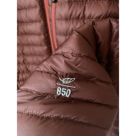 L.L. Bean 850 Down Ultralight Puffer Jacket Packable Burgundy Red Size Medium - Picture 3 of 7